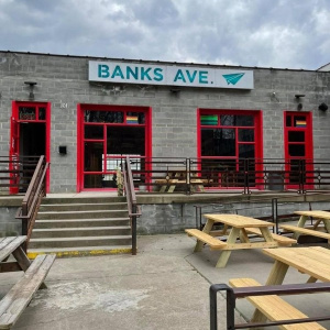 Banks Ave Bar - KikiPedia Asheville